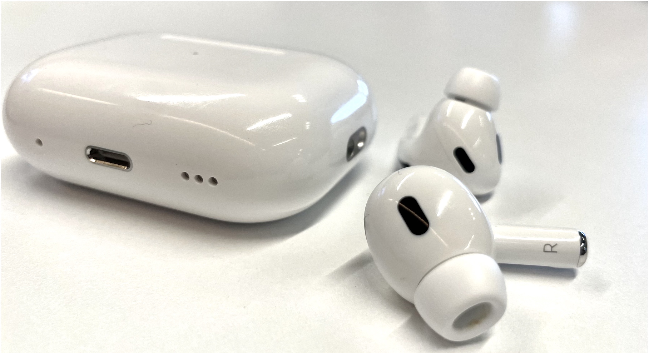 AirPods Pro 2 2nd Gen Master Copy Price in Pakistan