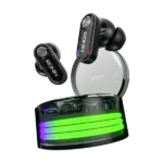 Ronin Clutch Pro R-7165 open charging case with earbuds inside